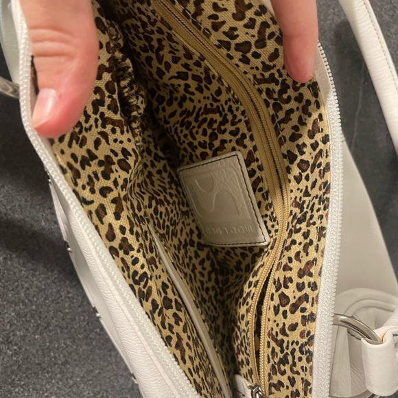 Soprano New genuine leather white purse - Picture 6 of 6